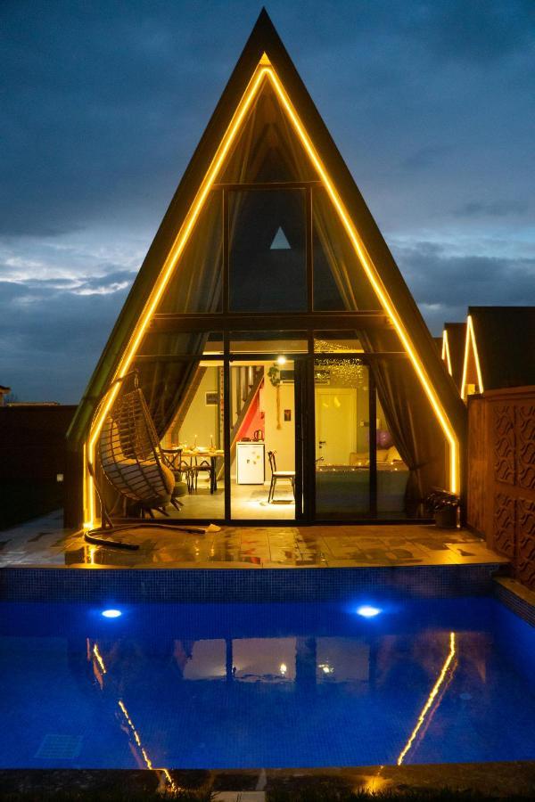 Triangle Life Suit Hotel Kartepe Exterior foto